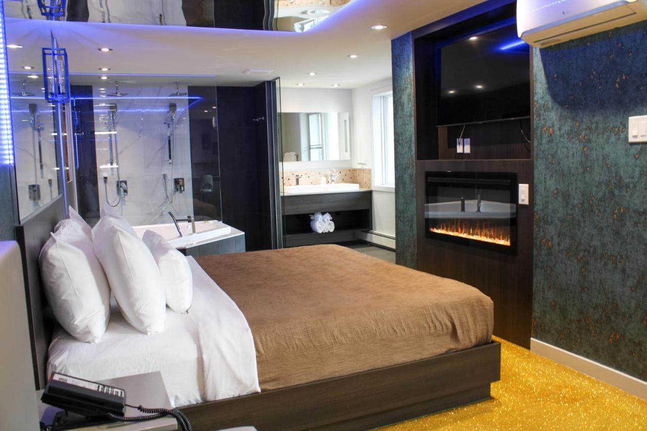 Olux Hotel-Motel-Suites Лавал Екстериор снимка